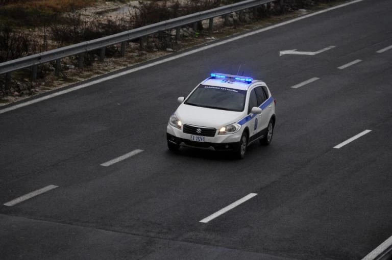 Θεσσαλονίκη: Συνελήφθη 39χρονος για παράνομη μεταφορά αλλοδαπών